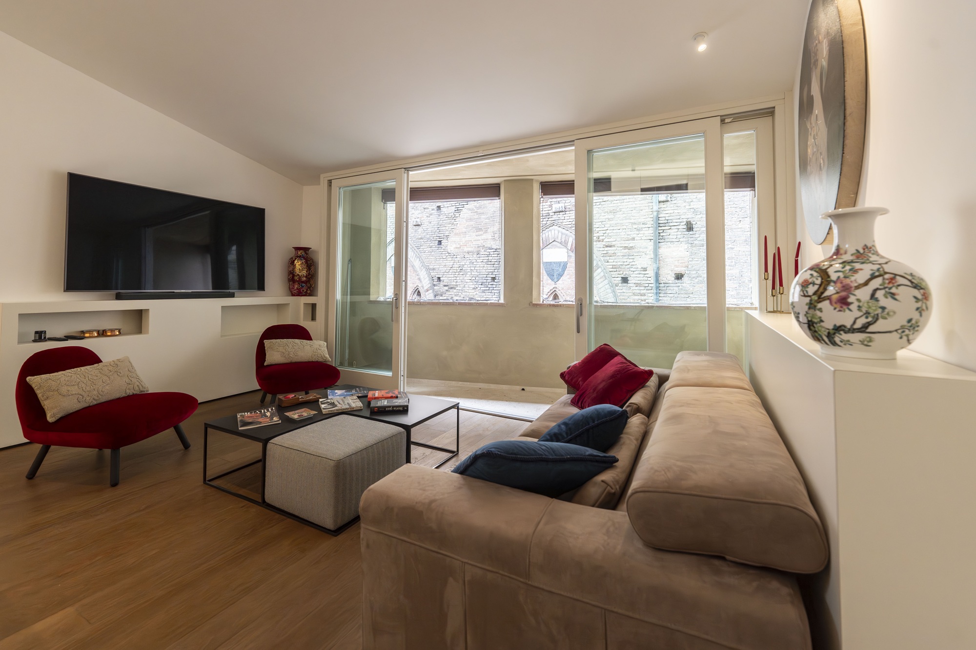 apartment for sale siena historical downtown