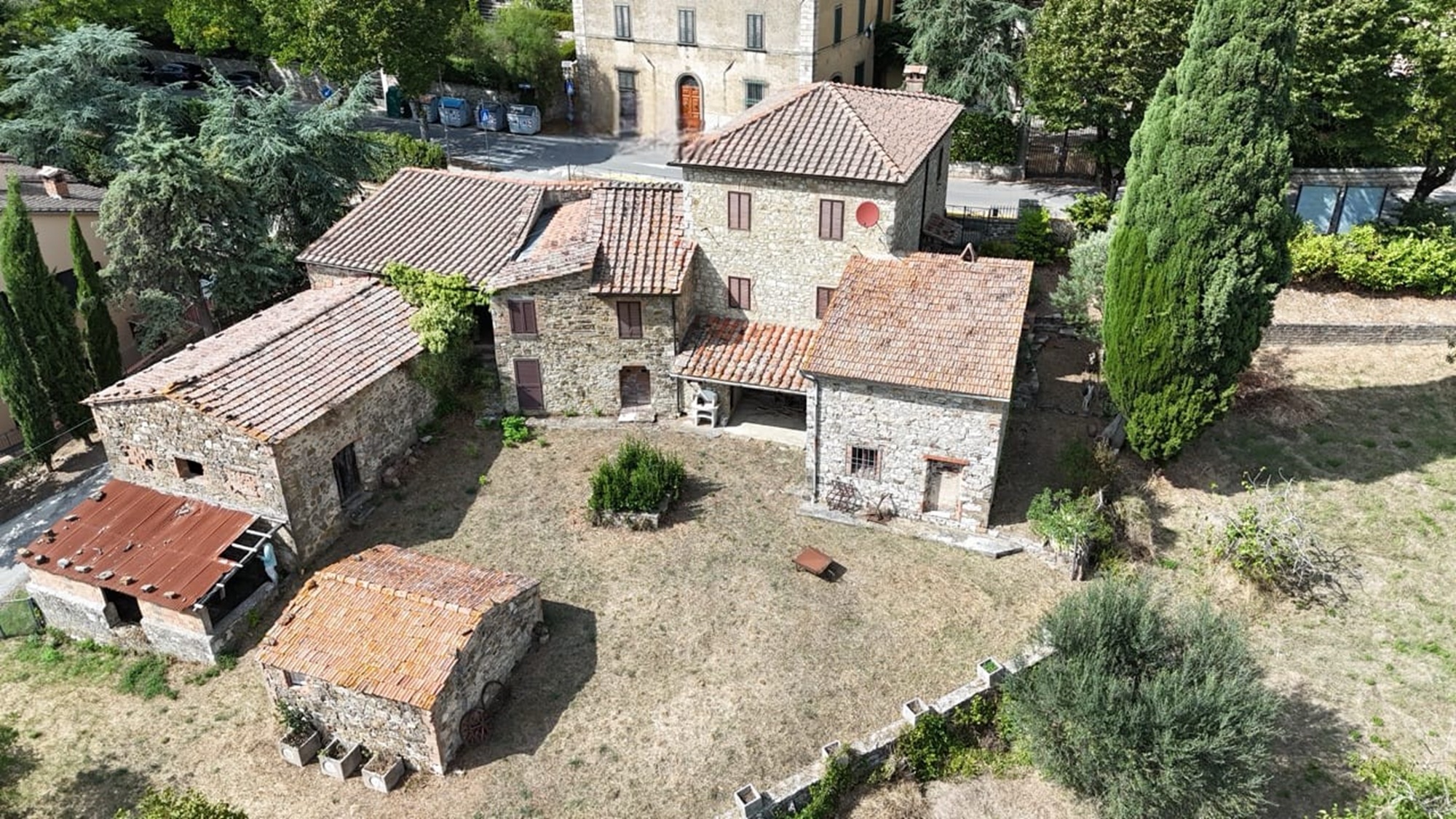 country house hamlet for sale castellina in chianti chianti