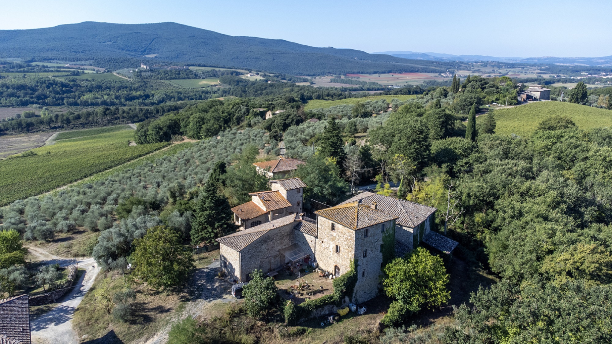country house hamlet for sale castellina in chianti chianti