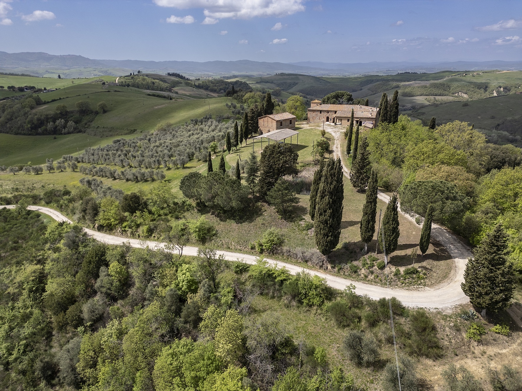 country house hamlet for sale montalcino val d orcia